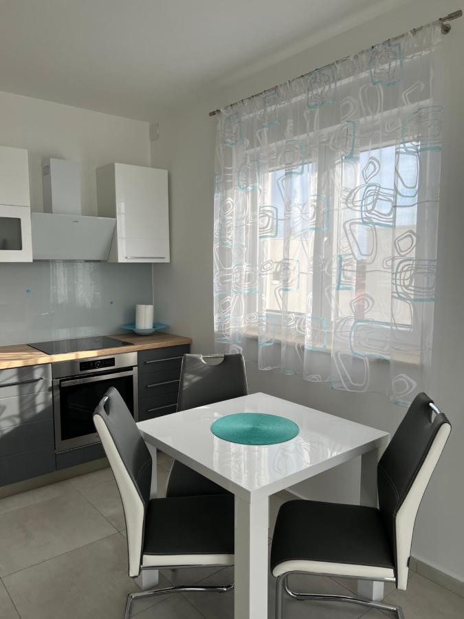 Apartment Sunset بولا المظهر الخارجي الصورة