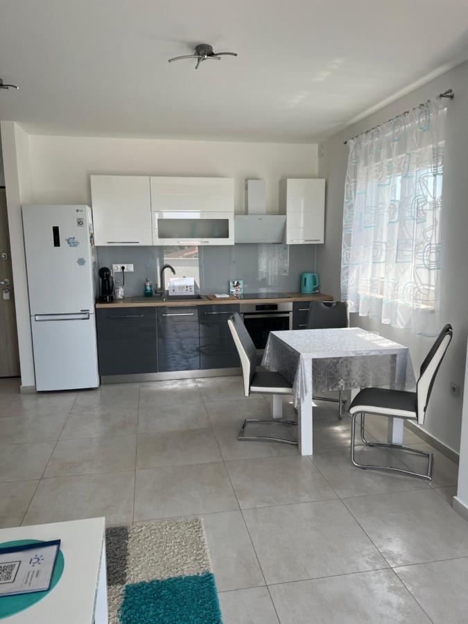 Apartment Sunset بولا المظهر الخارجي الصورة